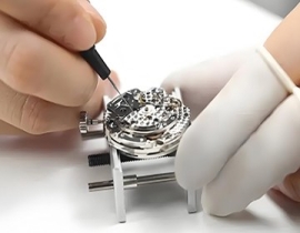 佛山劳力士手表有水珠不走了