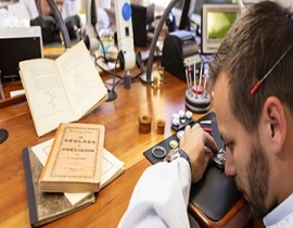 佛山劳力士石英表停走维修地址